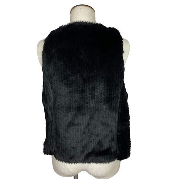 NWOT Madewell Wearmaster Black Faux Fur Vest - Picture 2 of 5